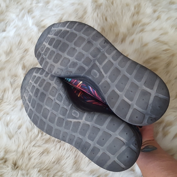 🌙YES WE VIBE Aztec Galaxy Shoes - Picture 8 of 11